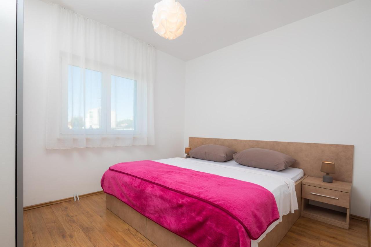 Apartments Vukovic Podstrana Kültér fotó